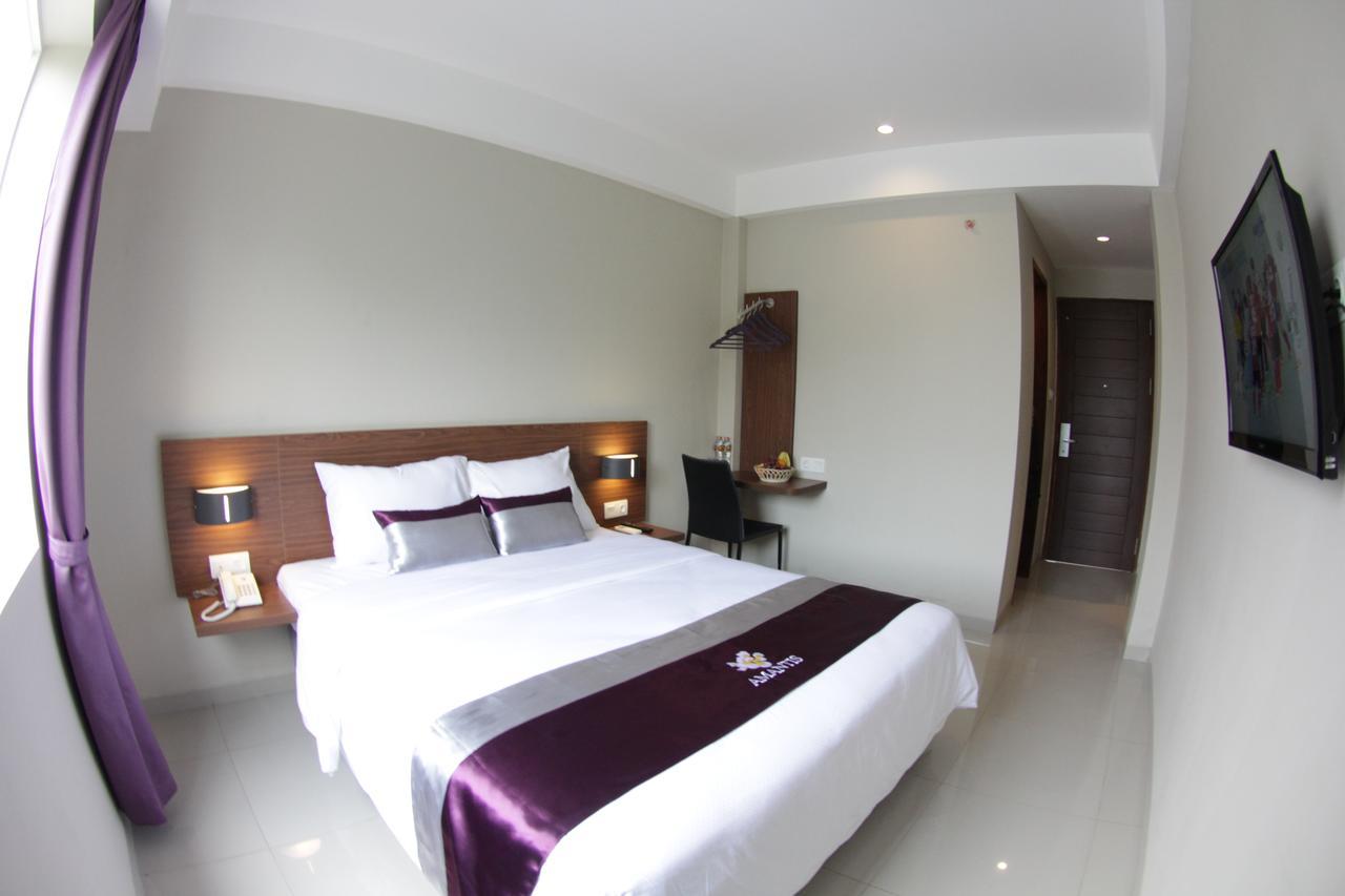 Amantis Hotel Demak Exteriör bild